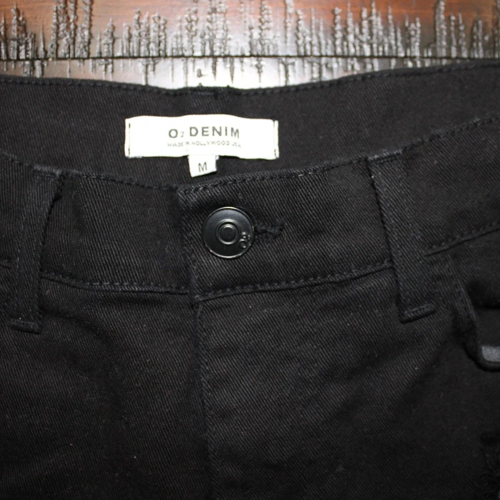 O2 Denim High Rise Black Jean Shorts - Picture 11 of 11